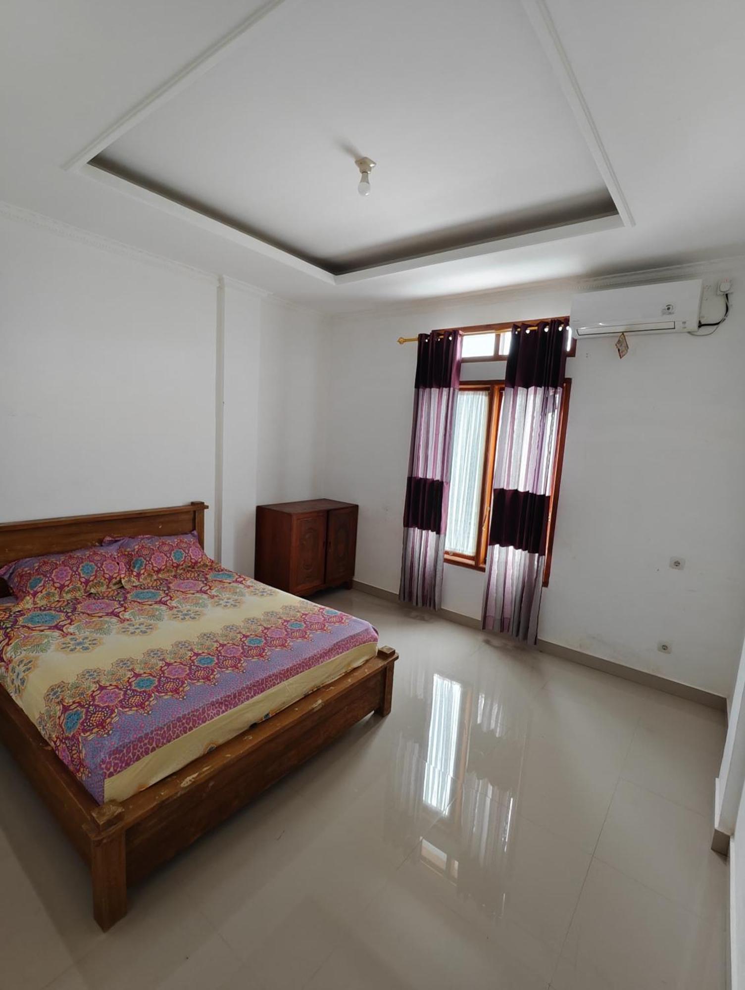 Ike'S Homestay Kuta  Exterior photo